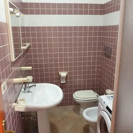 Comfortable Close To The Beach Holiday home Isola Rossa