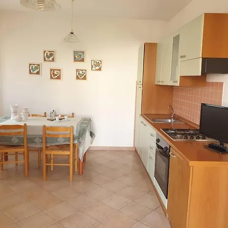 Comfortable Close To The Beach *