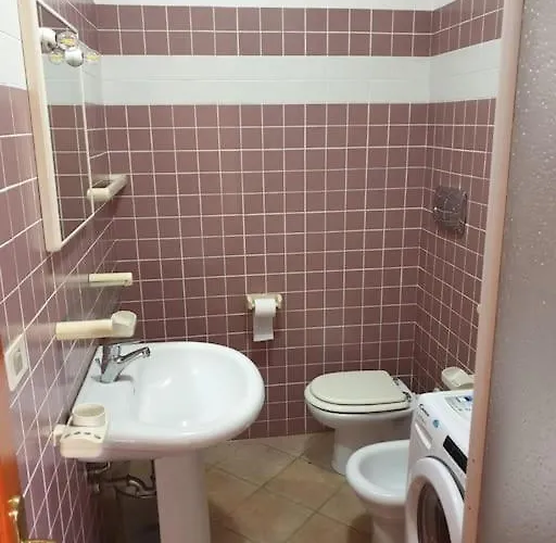 Comfortable Close To The Beach Vakantiehuis Isola Rossa (Sassari)